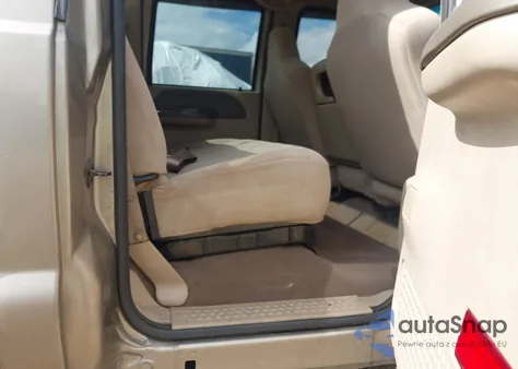 2002 Ford F-350 Lariat/Xl/Xlt из США, поврежденный, VIN 1FTSW31F72EA21364